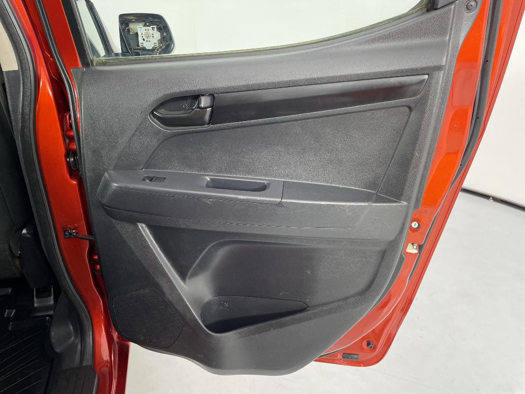 Photo '19' of Isuzu D-MAX