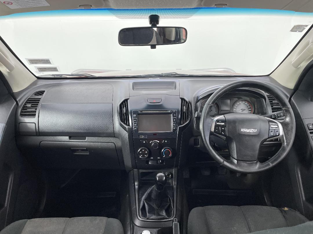 Photo '17' of Isuzu D-MAX