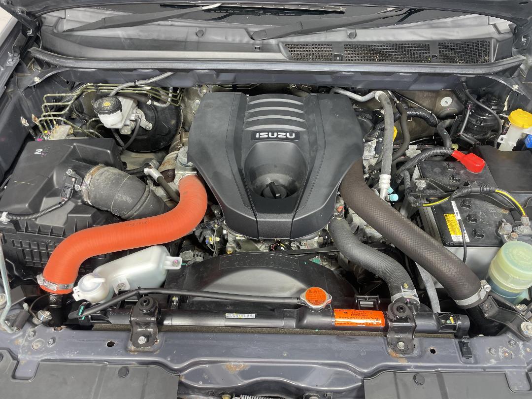 Photo '13' of Isuzu D-MAX