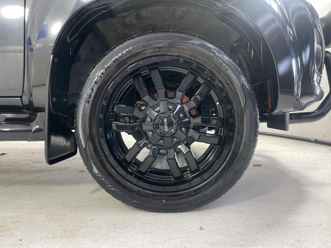 Photo '9' of Isuzu D-MAX