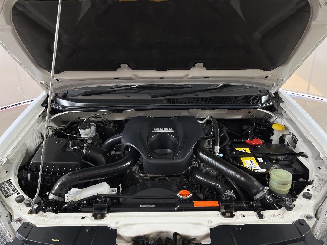 Photo '13' of Isuzu D-MAX Photo '13' of Isuzu D-MAX