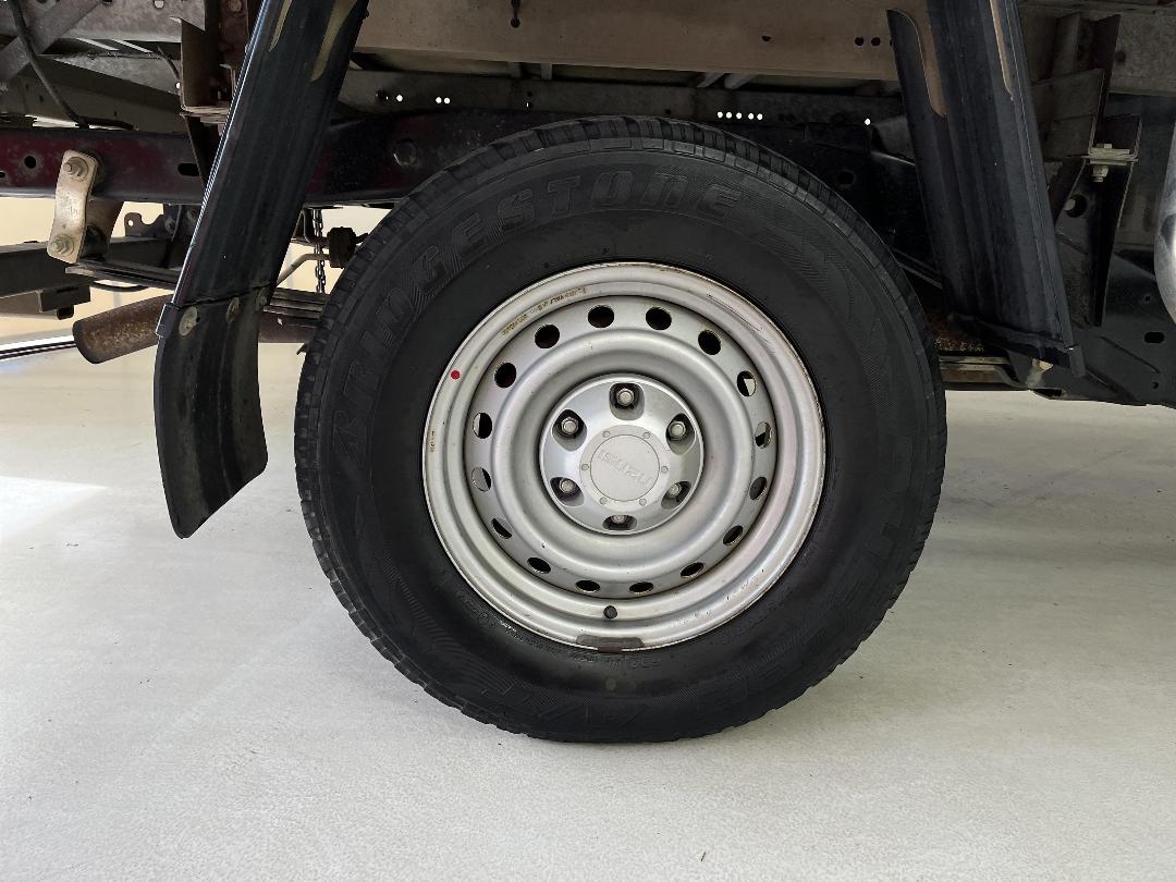 Photo '12' of Isuzu D-MAX Photo '12' of Isuzu D-MAX