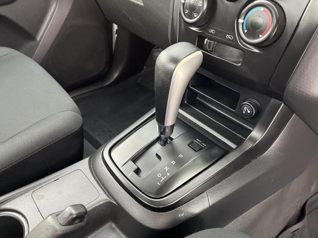 Photo '18' of Isuzu D-MAX Photo '18' of Isuzu D-MAX