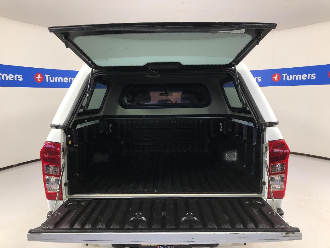 Photo '14' of Isuzu D-MAX