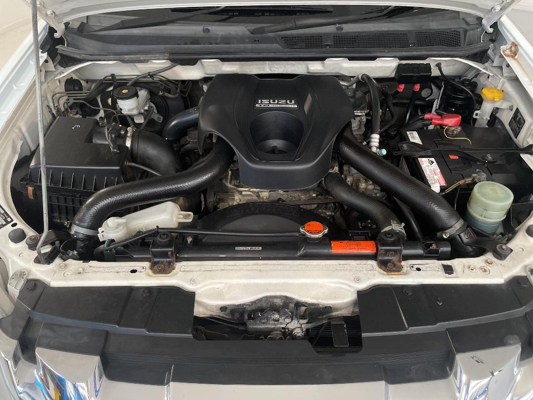 Photo '13' of Isuzu D-MAX Photo '13' of Isuzu D-MAX