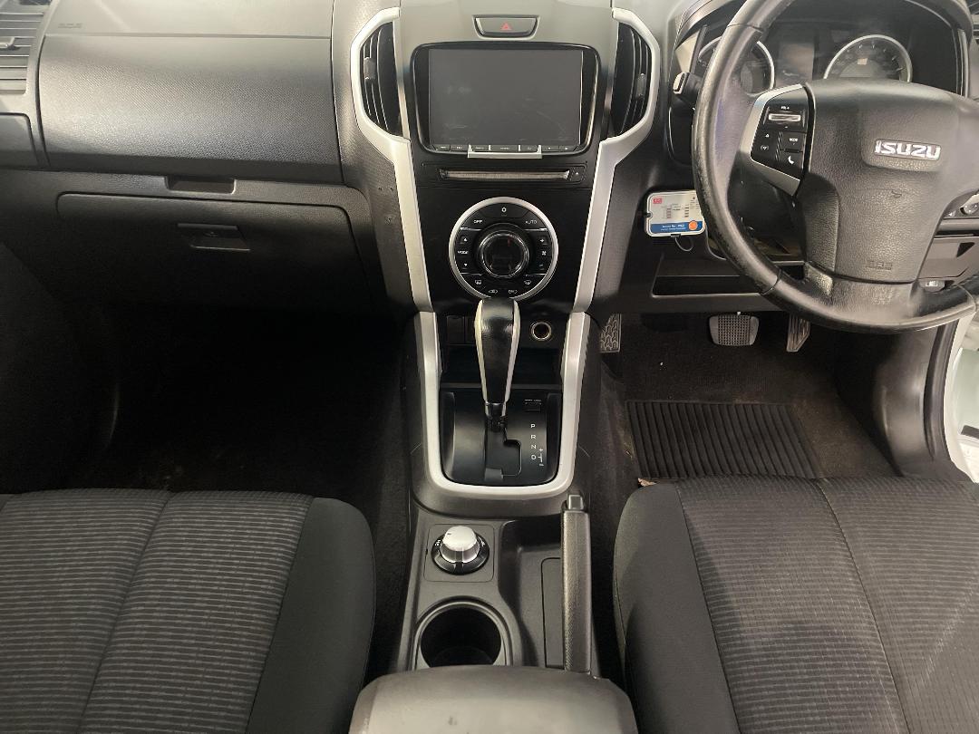 Photo '18' of Isuzu D-MAX Photo '18' of Isuzu D-MAX