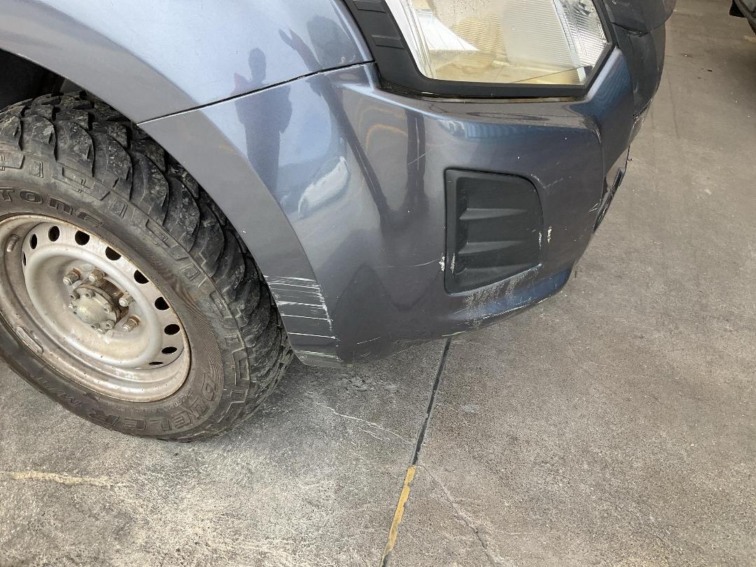 Photo '3' of Isuzu D-MAX LX Space