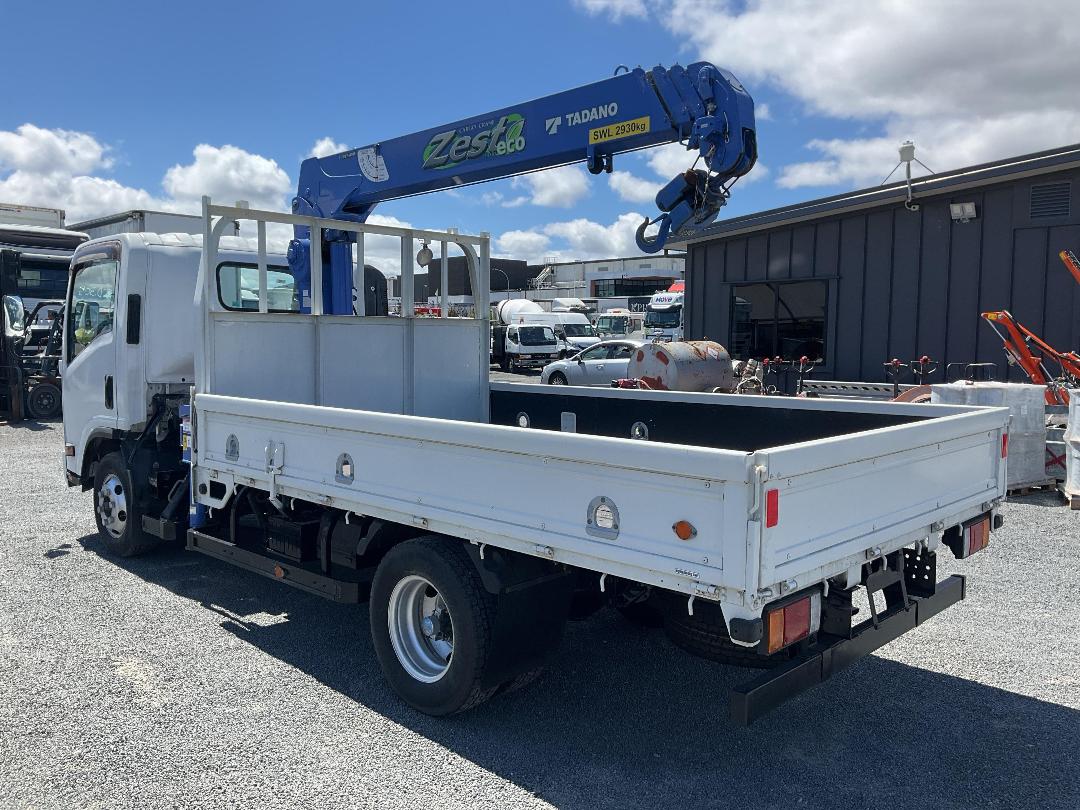 Photo '6' of Isuzu ELF Flat Deck Crane