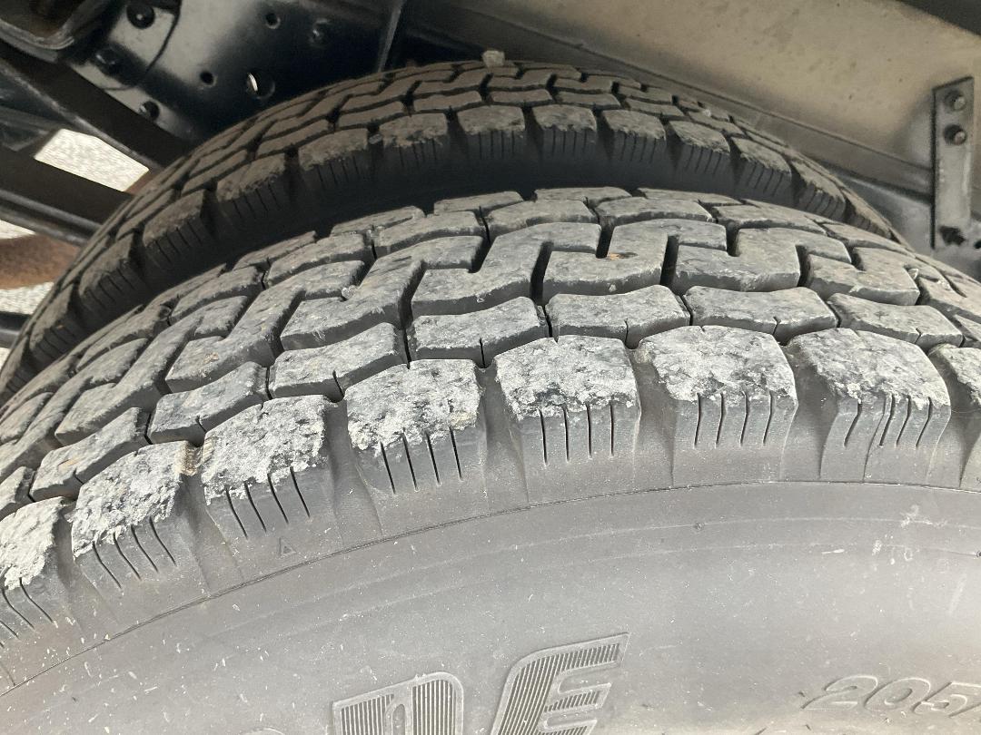 Photo '37' of Isuzu ELF Chiller Photo '37' of Isuzu ELF Chiller