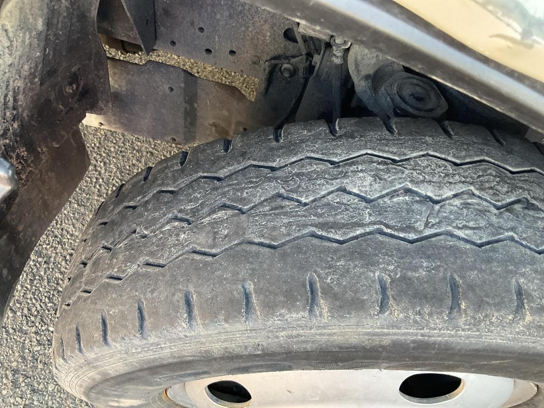 Photo '22' of Isuzu ELF Tipper