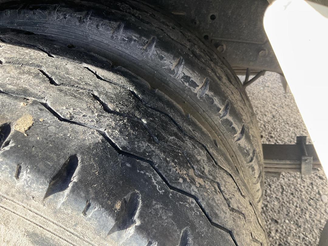 Photo '25' of Isuzu ELF Tipper