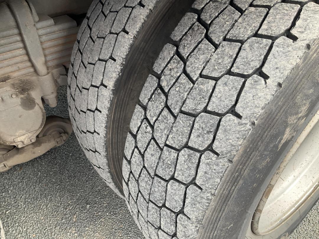 Photo '49' of Isuzu F Series FVZ1400M Flat Deck Crane