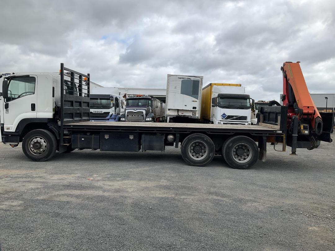 Photo '10' of Isuzu F Series FVZ1400M Flat Deck Crane