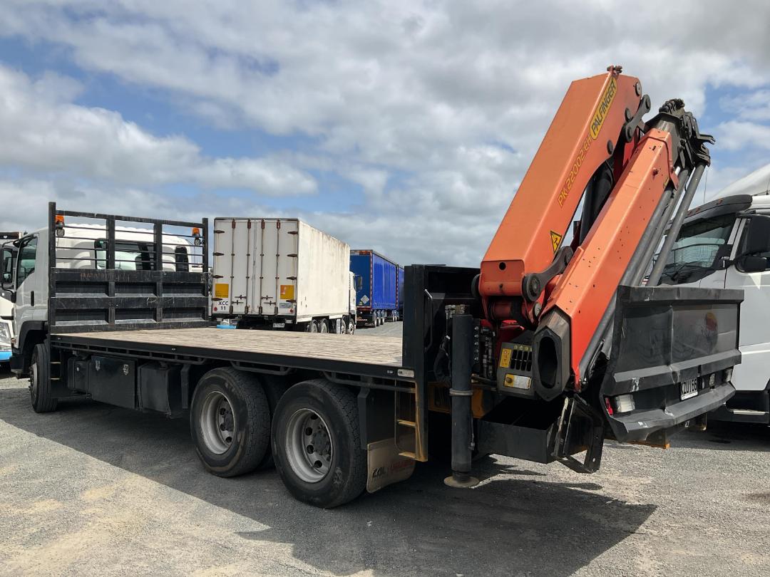 Photo '6' of Isuzu F Series FVZ1400M Flat Deck Crane