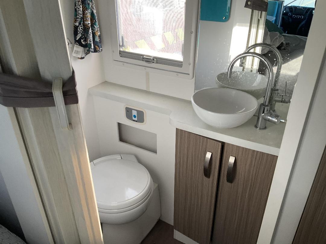 Photo '30' of Iveco Daily Other Truck