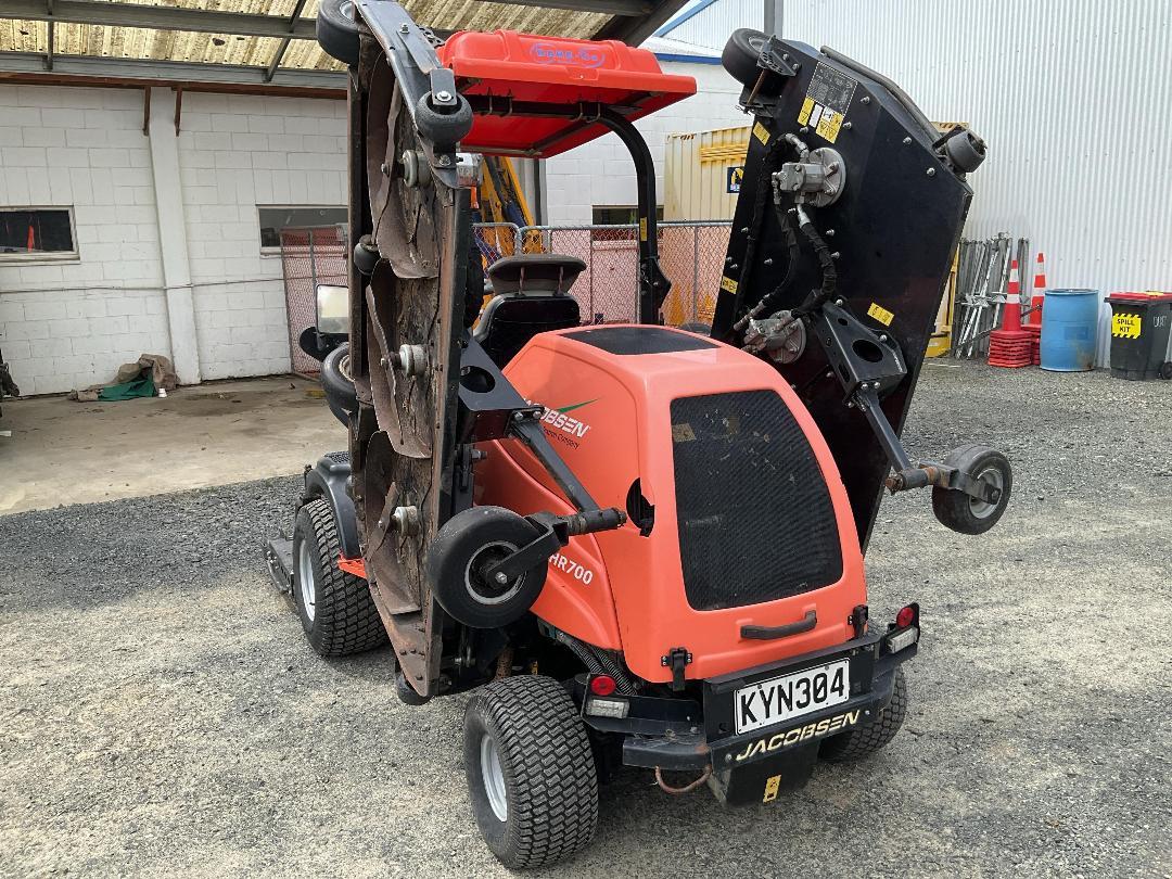 Photo '6' of JACOBSEN HR700 ROUGH MOWER Mower Photo '6' of JACOBSEN HR700 ROUGH MOWER Mower