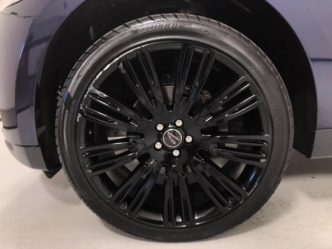 Photo '10' of Jaguar F-Pace