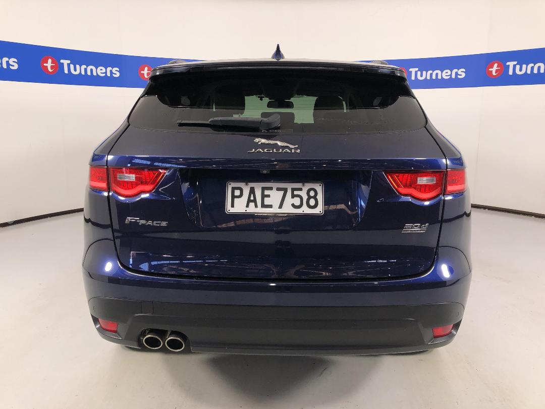 Photo '6' of Jaguar F-Pace