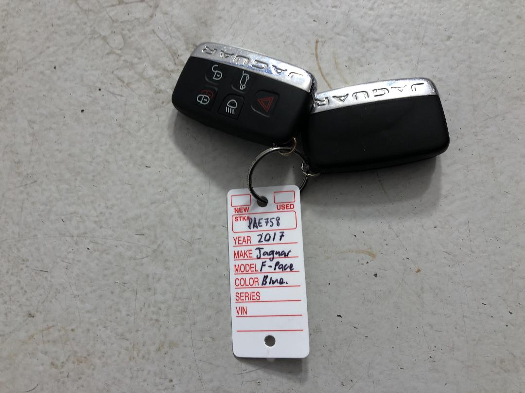 Photo '22' of Jaguar F-Pace