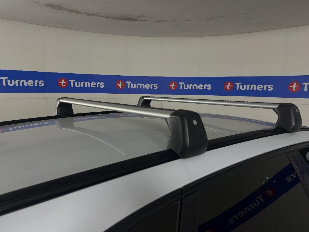 Photo '25' of Jaguar F-Pace Photo '25' of Jaguar F-Pace