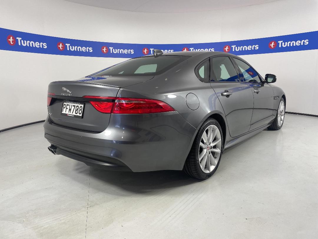 Photo '7' of Jaguar XF Photo '7' of Jaguar XF