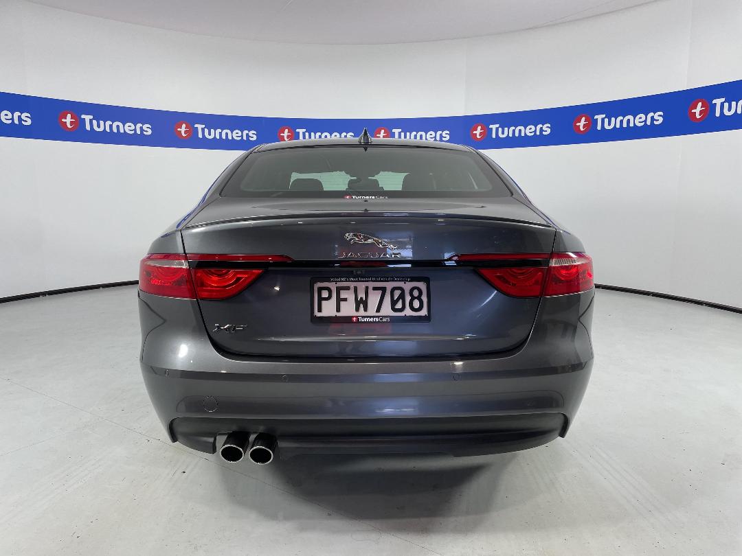 Photo '6' of Jaguar XF Photo '6' of Jaguar XF
