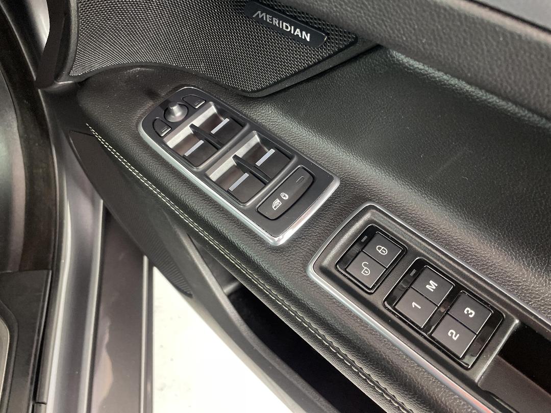 Photo '23' of Jaguar XF Photo '23' of Jaguar XF