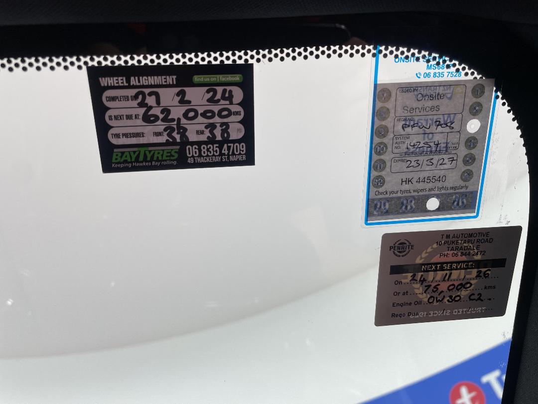 Photo '32' of Jaguar XF Photo '32' of Jaguar XF