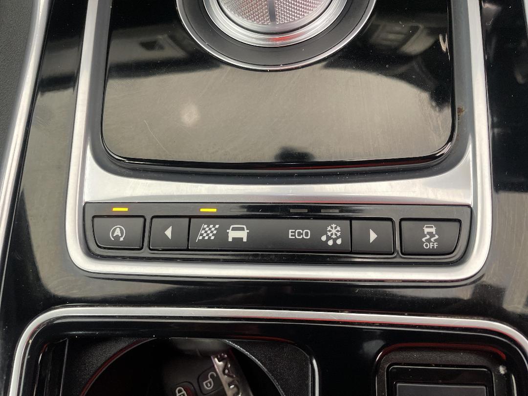 Photo '29' of Jaguar XF Photo '29' of Jaguar XF