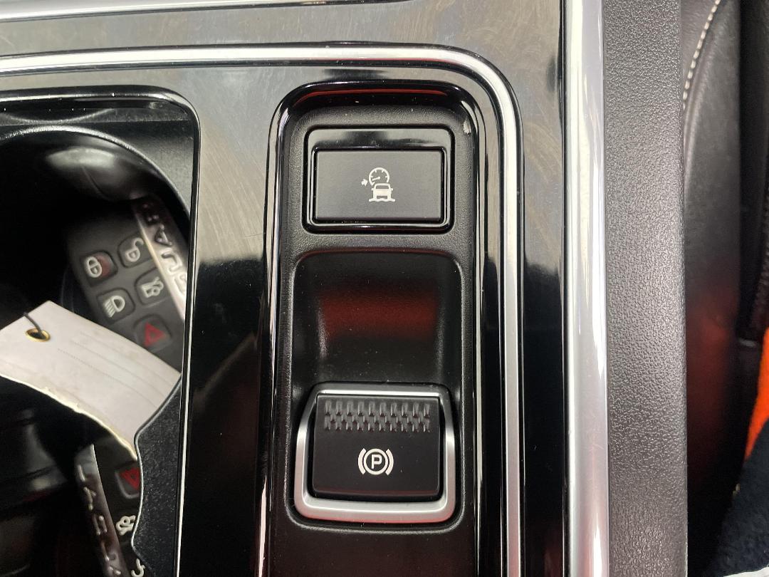 Photo '30' of Jaguar XF Photo '30' of Jaguar XF