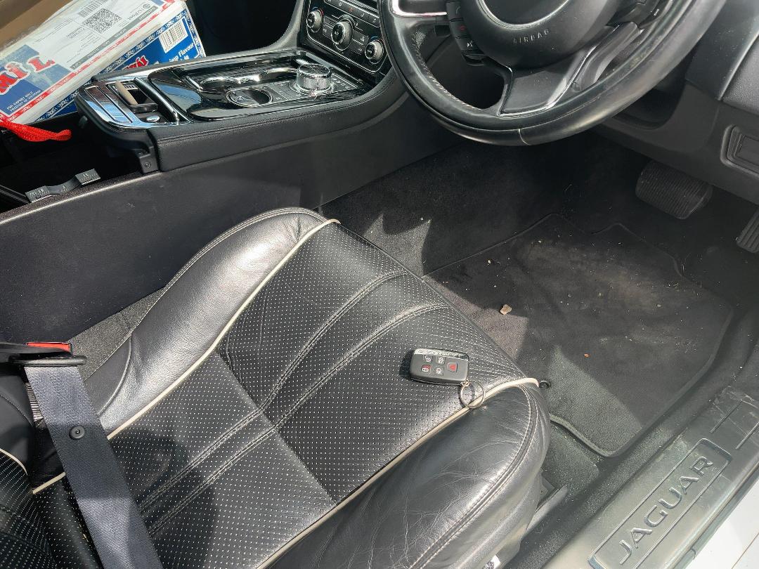 Photo '8' of Jaguar XJ Auto