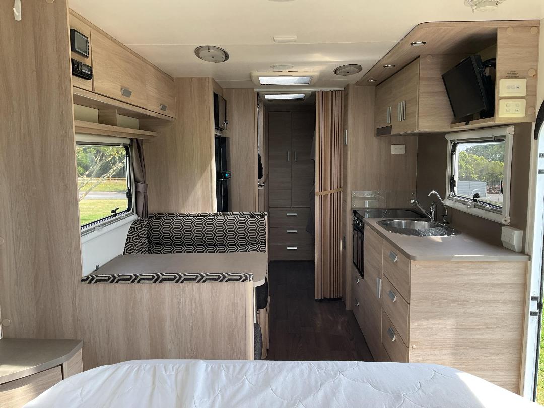 Photo '14' of JAYCO STARCRAFT Caravan - Tandem Photo '14' of JAYCO STARCRAFT Caravan - Tandem