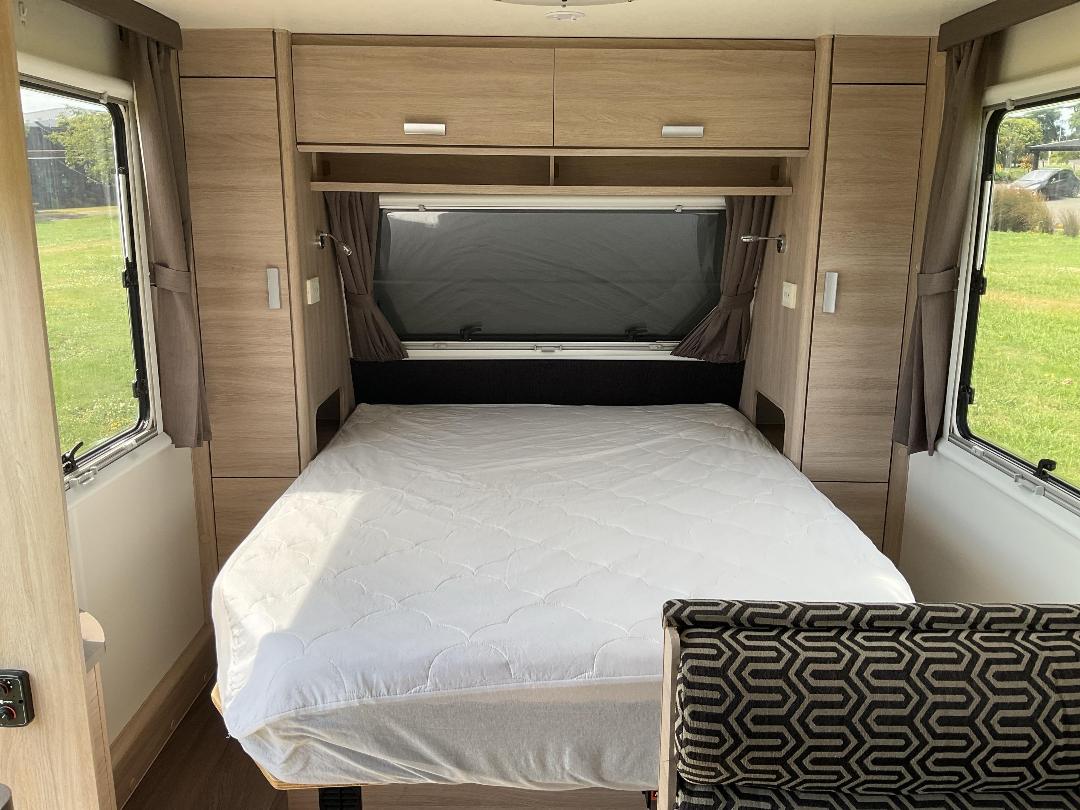 Photo '16' of JAYCO STARCRAFT Caravan - Tandem Photo '16' of JAYCO STARCRAFT Caravan - Tandem