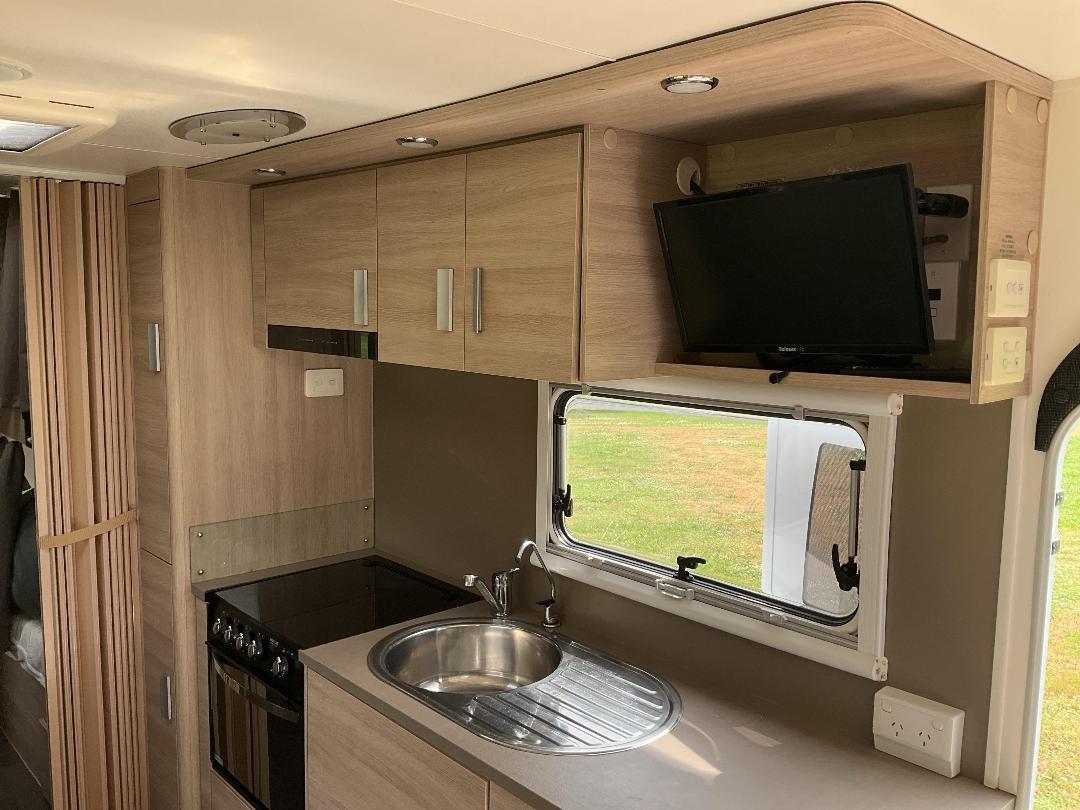 Photo '18' of JAYCO STARCRAFT Caravan - Tandem Photo '18' of JAYCO STARCRAFT Caravan - Tandem