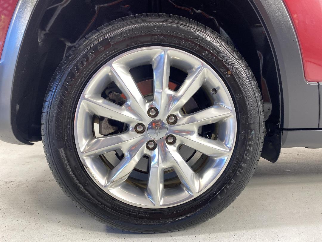 Photo '12' of Jeep Cherokee