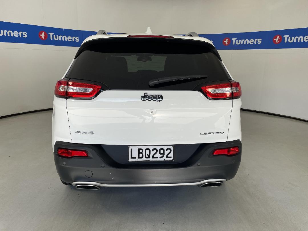 Photo '6' of Jeep Cherokee