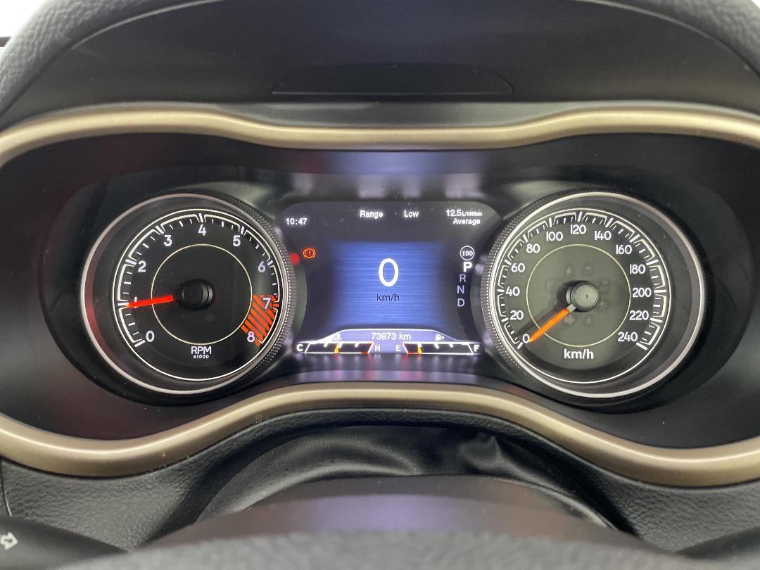 Photo '21' of Jeep Cherokee