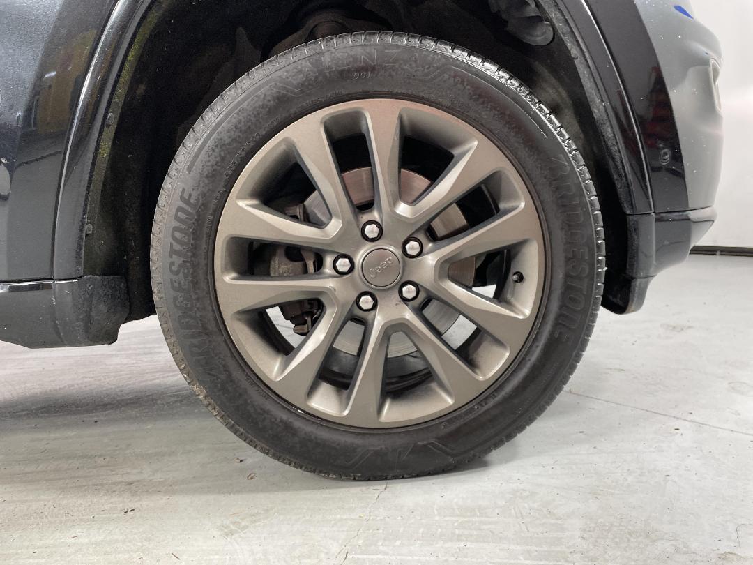 Photo '9' of Jeep Grand Cherokee