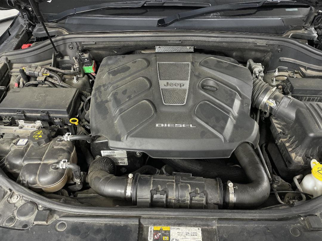 Photo '13' of Jeep Grand Cherokee