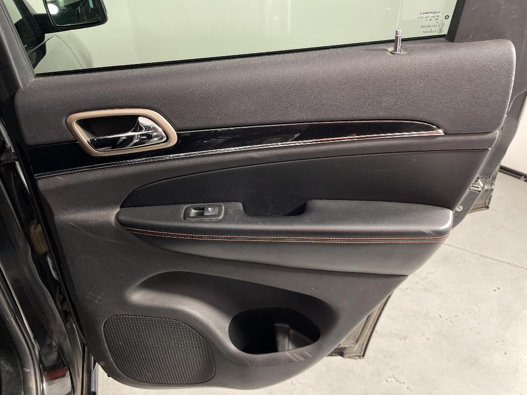 Photo '19' of Jeep Grand Cherokee