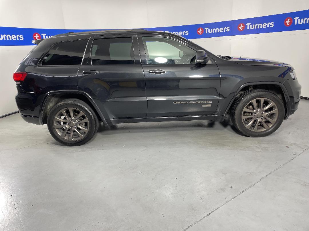 Photo '23' of Jeep Grand Cherokee