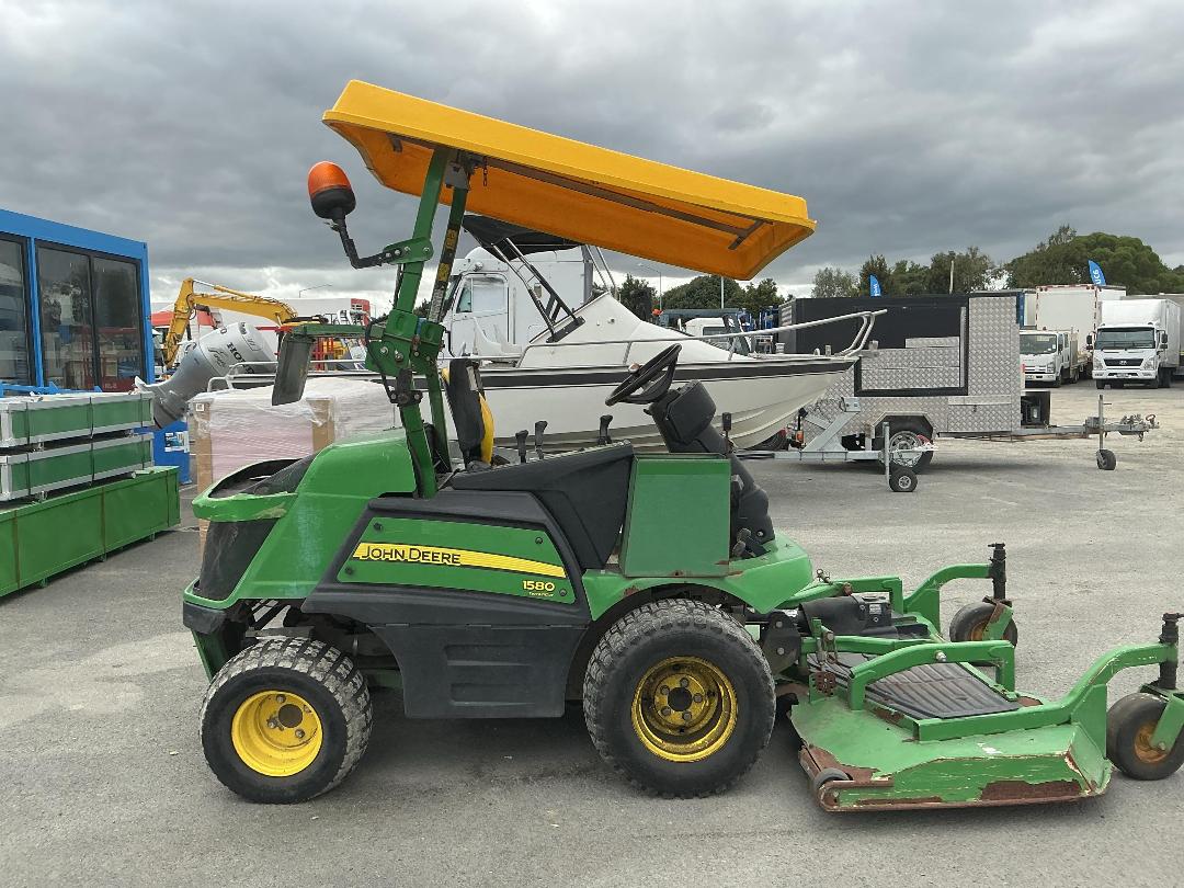 Photo '5' of JOHN DEERE 1580 Mower