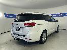 Thumbnail '7' of KIA Carnival