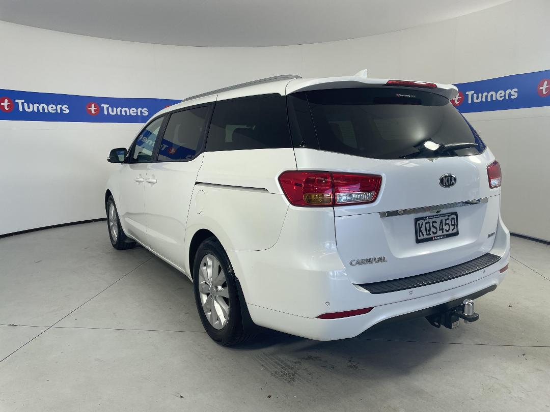 Photo '5' of KIA Carnival