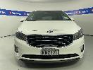 Thumbnail '2' of KIA Carnival