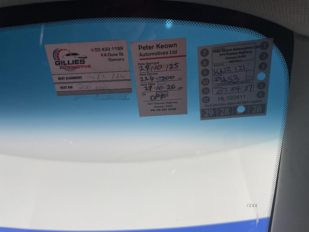 Photo '24' of KIA Carnival Photo '24' of KIA Carnival