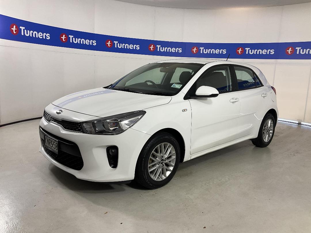 Photo '4' of KIA RIO Photo '4' of KIA RIO