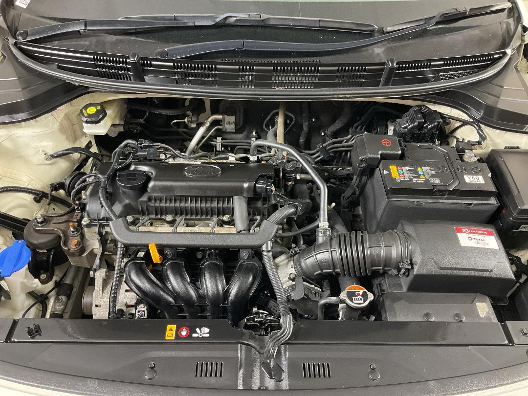 Photo '13' of KIA RIO Photo '13' of KIA RIO