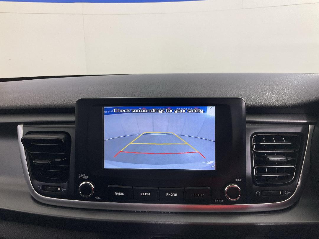 Photo '31' of KIA RIO Photo '31' of KIA RIO