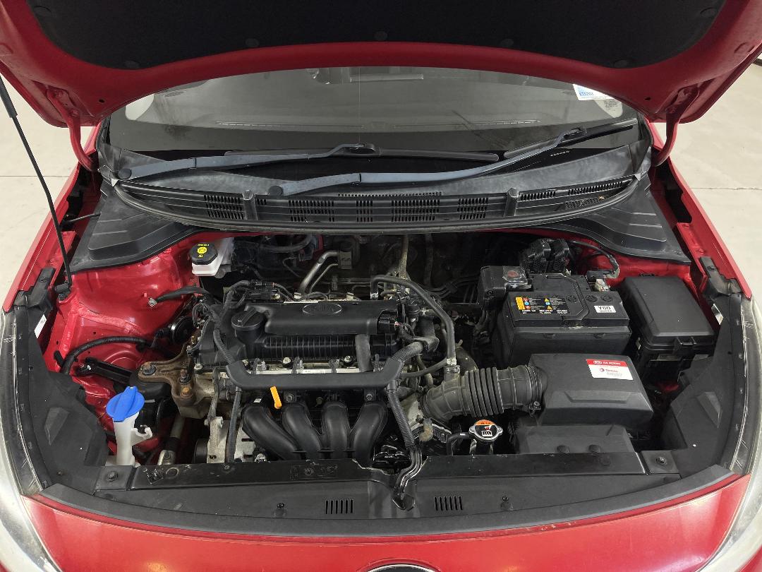 Photo '13' of KIA RIO Photo '13' of KIA RIO